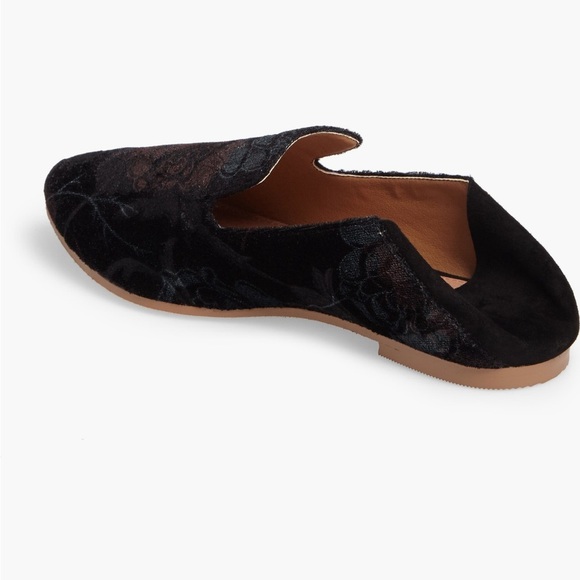 Halogen Convertible Sylvia Loafers in Grey Suede - Picture 3 of 12